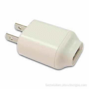 Charger for iPhone, iPad and iPod, with 100 to 240V AC Input Voltage, 1A Charging Rate